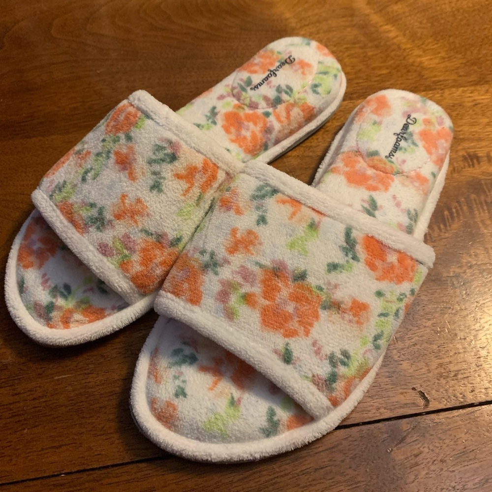 Dearfoams Slippers